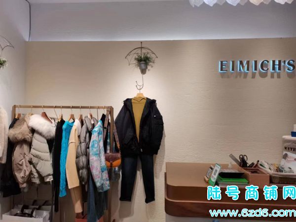 （陆号）小河香港城 好位置服装店转让实景图片