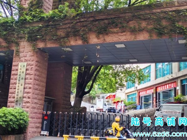 �������ڽ���Էʡ��ҽ��˫��ͷ������ת�ã��ſ��Ǹ���ʵ��ͼƬ