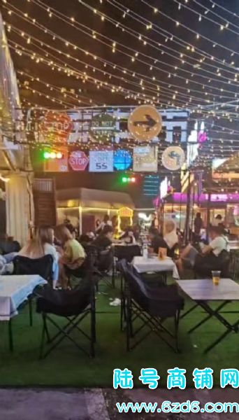 ½ţСƹת ĵضΣͭ㳡伯ʳʵͼƬ