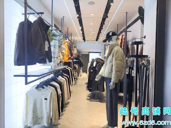 ����0ת�÷ѹ�ɽ�������ݶ��㳡110ƽ�ٽַ�װ��ת��ʵ��ͼƬ