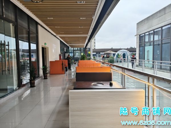 ��½�ţ�7������ �������̵��¶������ƻ���ת�ã�������һ��ʵ��ͼƬ