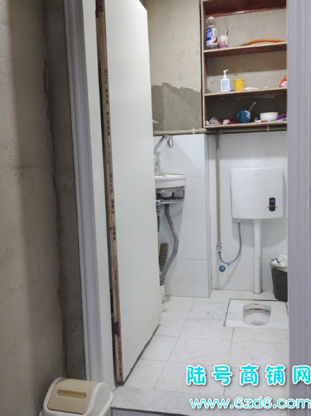 ɽѧУ򻨳ǶſʳתʵͼƬ