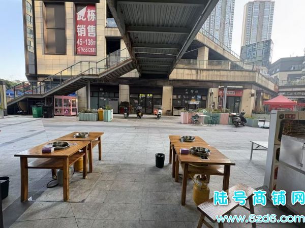 ������̫�����������ٽֲ�����ͼ�ת�ã������ʵ��ͼƬ