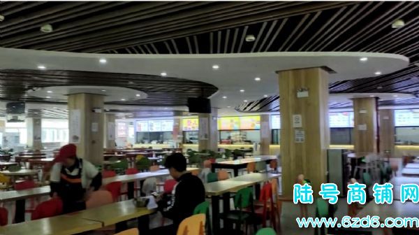 ½ţװѧԺʳõתãʺ淹ɫʵͼƬ