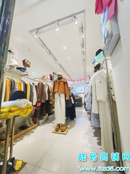 ʮ���ϵ���������������·�ٽ�35ƽ��װ��ת�ã��ɿ�תʵ��ͼƬ