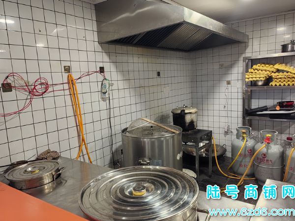 ��½�ţ���Ϫ���ϳ�����ѧ��·������ʳһ���ַ����ת��ʵ��ͼƬ