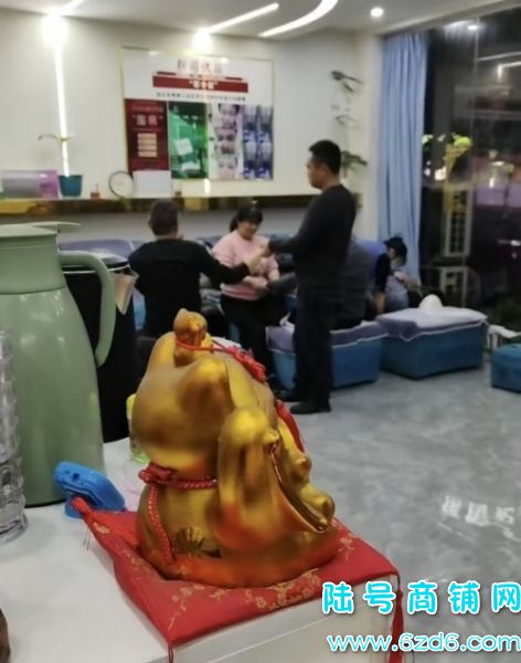 �ĸ������ڵ��񻪹㳡���ٽ�250ƽ��������������ת��ʵ��ͼƬ