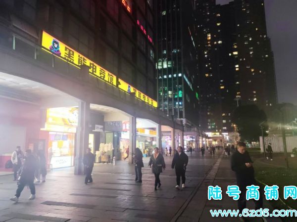 2����ת ����԰�����㳡2�����׵�ͼ�ת��ʵ��ͼƬ