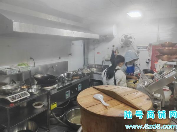 3������ ����������������վB�ڴ�200ƽ������ת��ʵ��ͼƬ