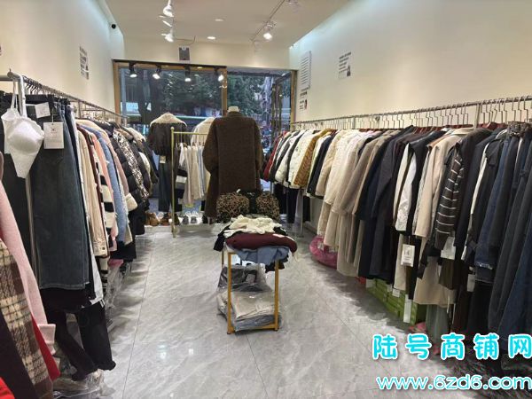 ��½�ţ��Ͻ������ǹ�����԰·���ֵضη�װ��ת�ã��ɿ�תʵ��ͼƬ