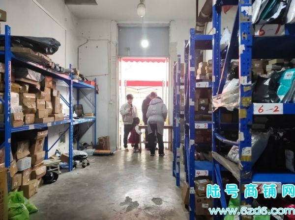 �վ��ɼ�700�� ����������԰V��17����ݵ�ͼ�תʵ��ͼƬ