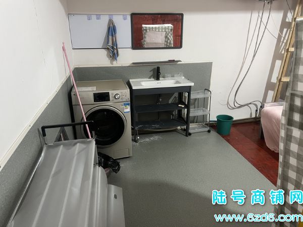 ��½�ţ�����700��ѹ������ɽ���������������������ͼ�תʵ��ͼƬ