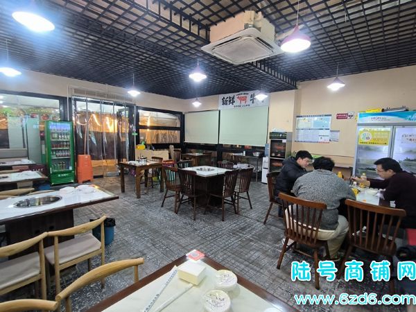 ��½�ţ���������Ӫ���д���ʻ��������ת��  �������ضκ�ʵ��ͼƬ