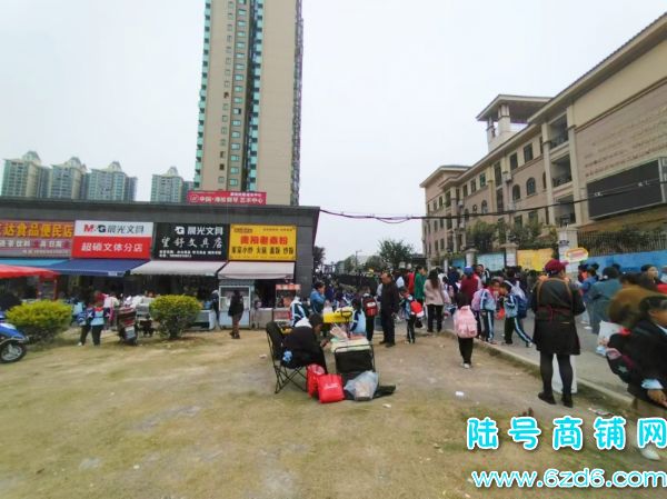 ����������ѧУ�ſ��ľߵ����ȫתʵ��ͼƬ