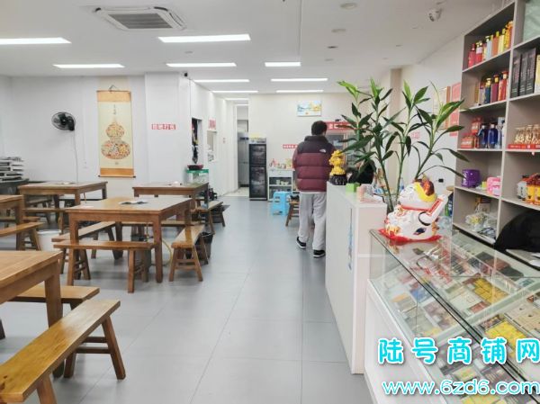 ����֤�ڵ�������կ����·�ٽ�150ƽ������ͼ�ת��ʵ��ͼƬ