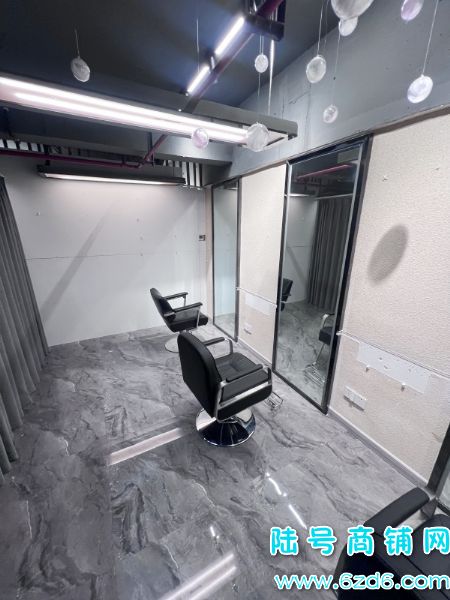 2���ͼ�ת ��Ϫ��ѧ�ǹ��ʱ���㳡2¥������ת��ʵ��ͼƬ