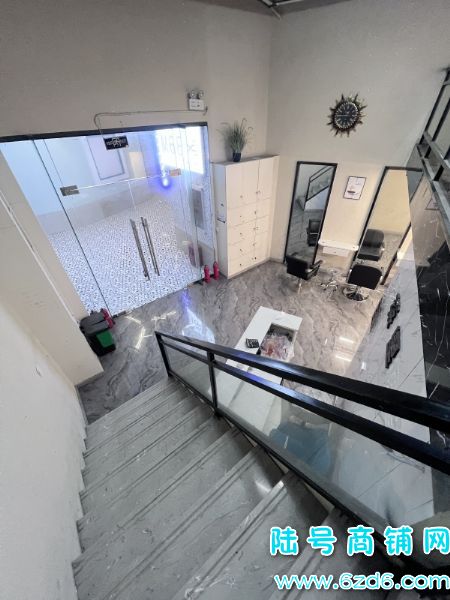 2���ͼ�ת ��Ϫ��ѧ�ǹ��ʱ���㳡2¥������ת��ʵ��ͼƬ