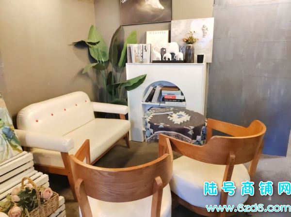 ����1300 ��Ϫ��ѧ�Ǻ���Ļ����γ�С�ƹ�ת��ʵ��ͼƬ