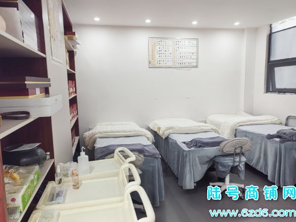 ������Ѻ���ɽ�����ͳ�����Է�ٽֻ�ױƷ��ת�ã��ɿ�תʵ��ͼƬ