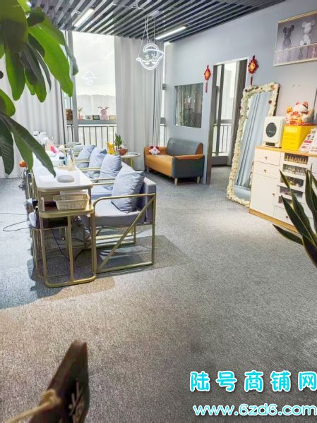 ��ɽ�����ͽ�ԴD��85ƽ�������׵�ת��ʵ��ͼƬ