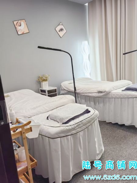 ��ɽ�����ͽ�ԴD��85ƽ�������׵�ת��ʵ��ͼƬ