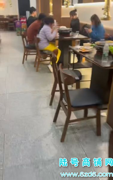 �����������������·�ٽ�200ƽ���������ת��ʵ��ͼƬ