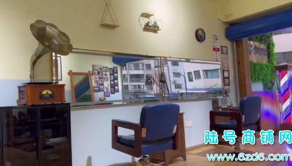 2������ С��С�ǹ����ٽ�60ƽ������ת�ã��ɿ�תʵ��ͼƬ