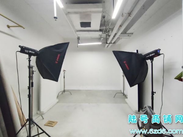 ��ɽ�����ͽ�Դ��������A��д����Ӱ��ת��ʵ��ͼƬ