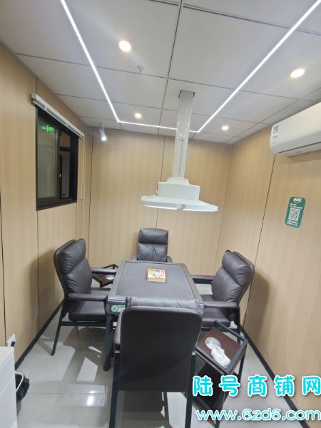 10���� ����2��໨Ϫ���Ĺ�������������������ת��ʵ��ͼƬ