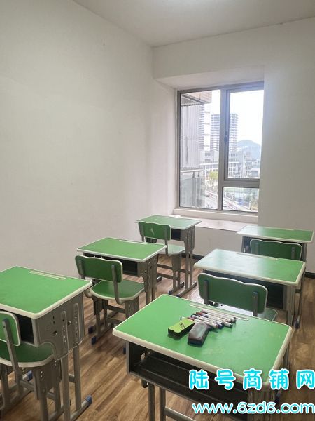 ��½�ţ�һ���ת��������δ������H6������ѵ�������豸ת��ʵ��ͼƬ