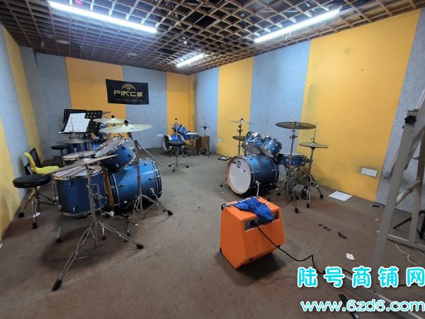 ��½�ţ���������ˮ��·������ѵ����ת�ã������ض� Ҳ���Կ�תʵ��ͼƬ