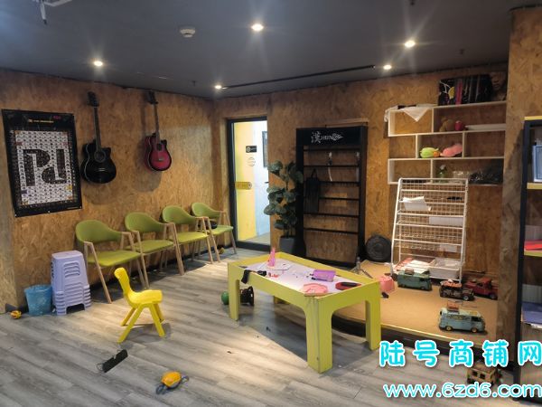 ��½�ţ���������ˮ��·������ѵ����ת�ã������ض� Ҳ���Կ�תʵ��ͼƬ