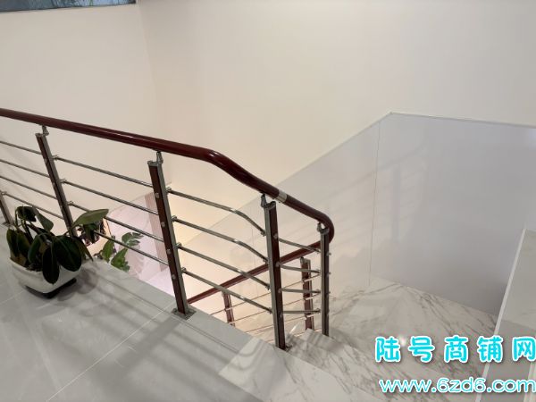 �������� ��ɽ��������빫԰��Ħ������ת�ã��г���ʵ��ͼƬ