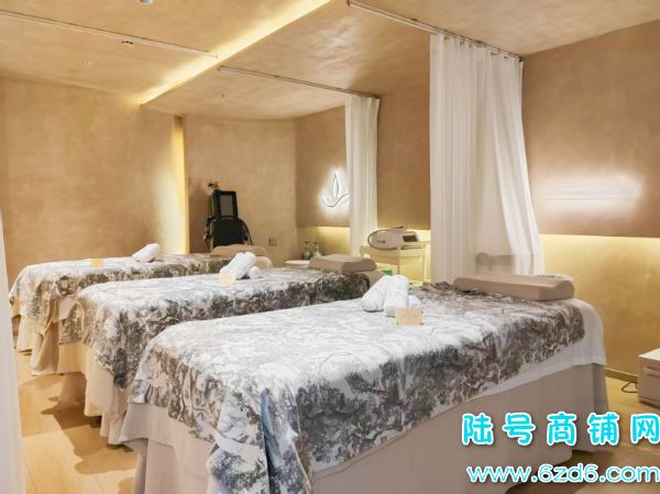 9������ ��ɽ�������ֳ��ٽ�275ƽ�߶���ԡ����ת��ʵ��ͼƬ