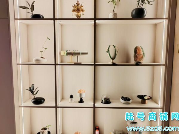 9������ ��ɽ�������ֳ��ٽ�275ƽ�߶���ԡ����ת��ʵ��ͼƬ