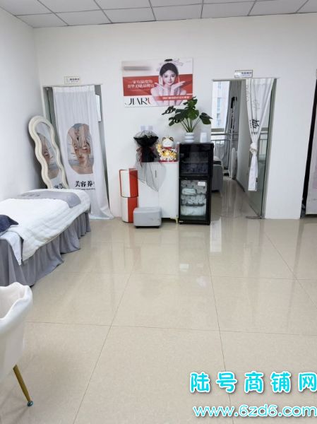 2���ͷ ����������԰�����㳡4���������׵�ת�ÿ�̸ʵ��ͼƬ