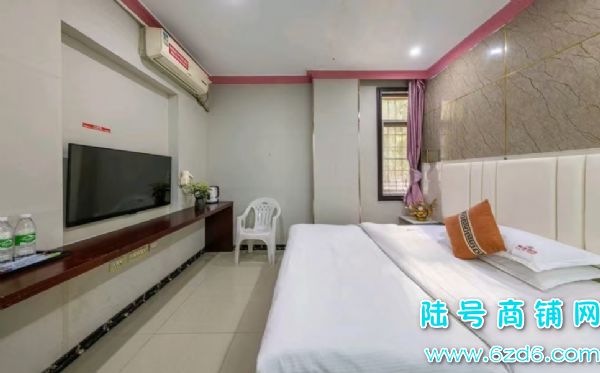 24������ ��Ϫ��ѧʿ·�������ھƵ�ת��ʵ��ͼƬ