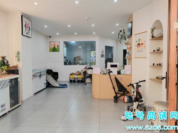 �����ϵ� ��ɽ�����б�����ֹ���ｻ��ڴ�������ת��ʵ��ͼƬ