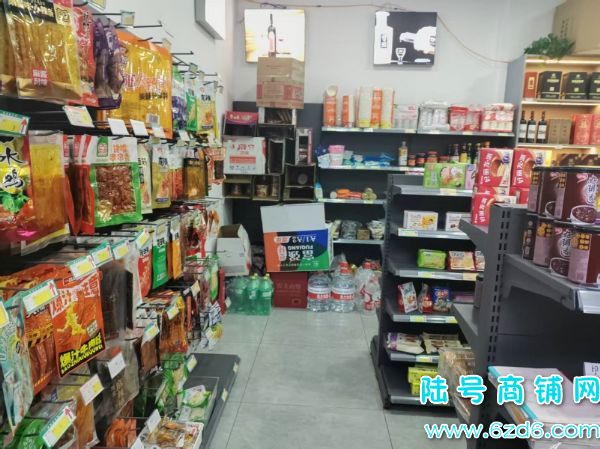 ˫��ͷ ��ɽ��������빫԰С�����ſڱ�����ת��ʵ��ͼƬ