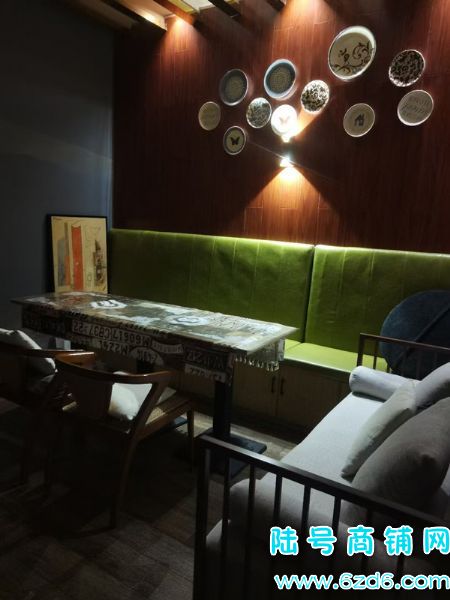 ��½�ţ��ڵ�������կ������������Ƶ�ת�ã�6�䷿��ľͰԡ�׷�ʵ��ͼƬ