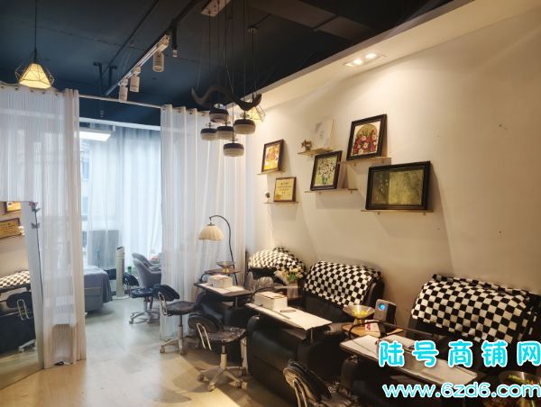 ����1000 ����԰��������2��ӰԺʽ���׵�ת��ʵ��ͼƬ