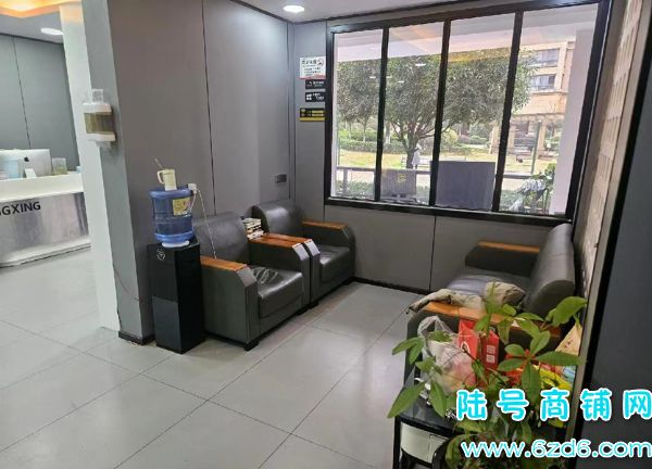 ��½�ţ�С��ת��Ԫ���־�С�����Ҿ�Ӫ������ת��ʵ��ͼƬ