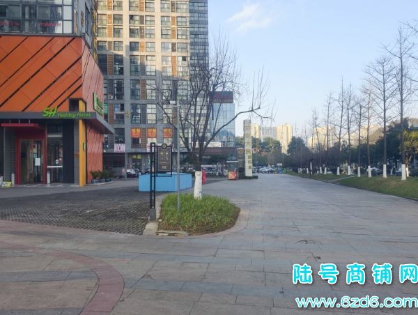 �վ��ɼ�800�� ��ɽ��������԰������վ��ݵ�ת��ʵ��ͼƬ