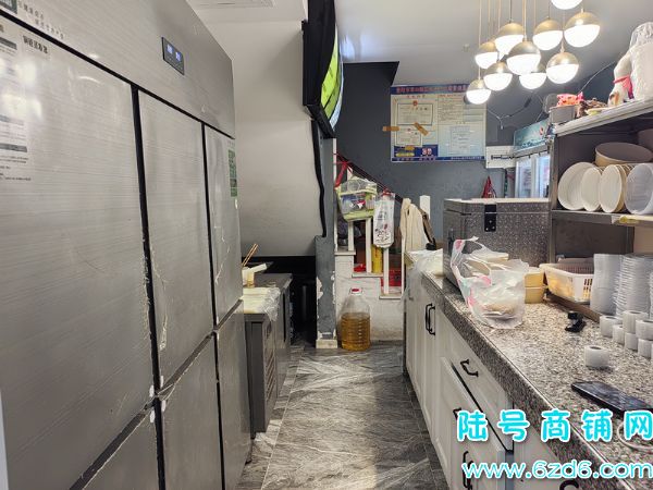 ��½�ţ�����4ǧ+��ɽ����������С�Բ��������������ת��ʵ��ͼƬ