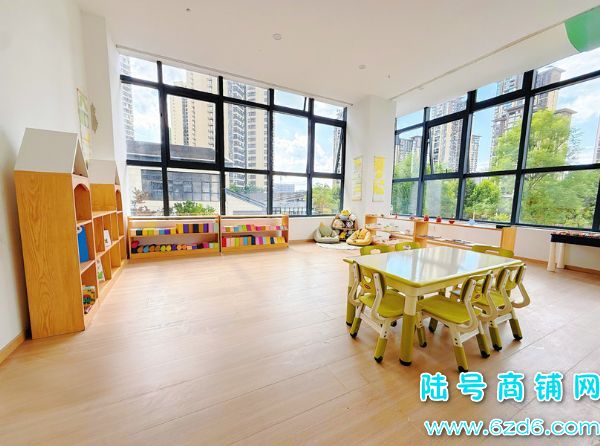 ��½�ţ���ɽ�������������������Ľ������ת��ʵ��ͼƬ