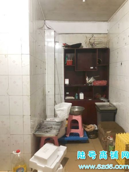 ����������ƹ�԰�Ϻ���������·�Ʒ����ٽ�����ʵ��ͼƬ