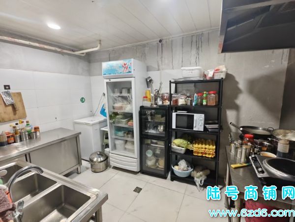 ����2600 �ڵ�����������140ƽ������ת��ʵ��ͼƬ