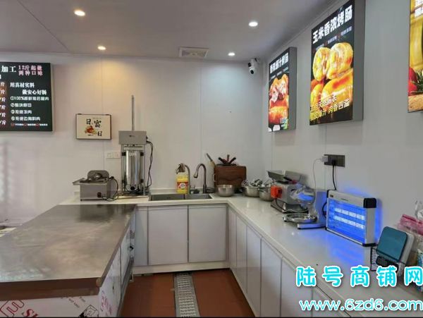 ��½�ţ�����������԰U����ɫС�Ե����ת��ʵ��ͼƬ