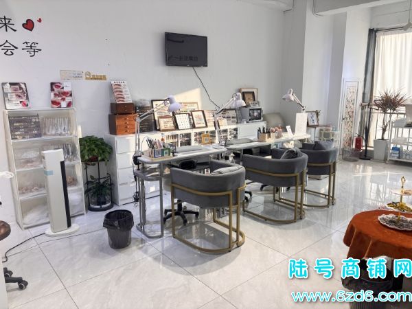 ����1100 ����԰�����㳡3��60�������׵�ת��ʵ��ͼƬ