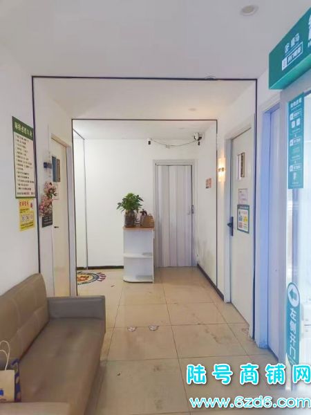 6������ ��������ˮ�ص����ھ��������������ת��ʵ��ͼƬ